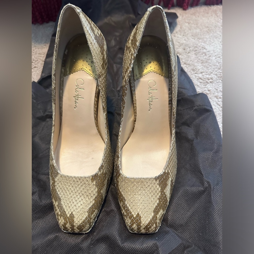 Cole Haan snake skin leather shoes EUC- only worn twice
